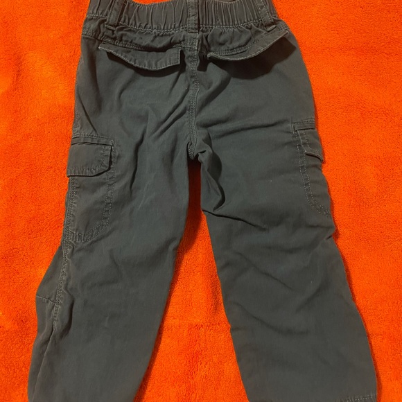 Old Navy 2T Straight Cargo Pants Dark Gray Boys - Picture 2 of 3